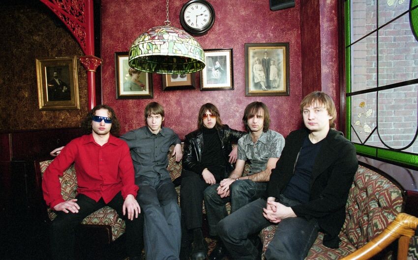 ГРУППА "ТАНЦЫ МИНУС". ФОТО: LEGION-MEDIA.RU