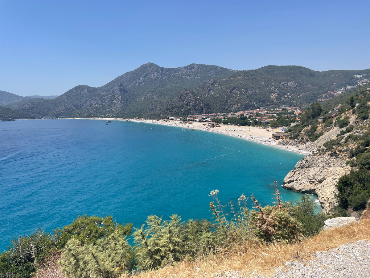 Вид на пляж Бельджекиз.