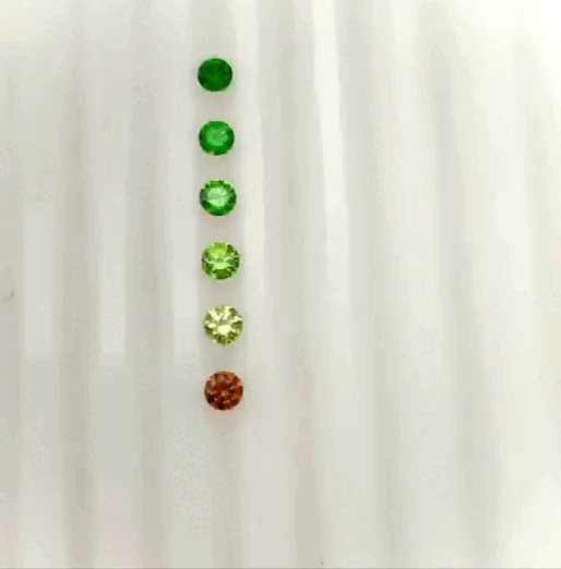 Природные демантоиды