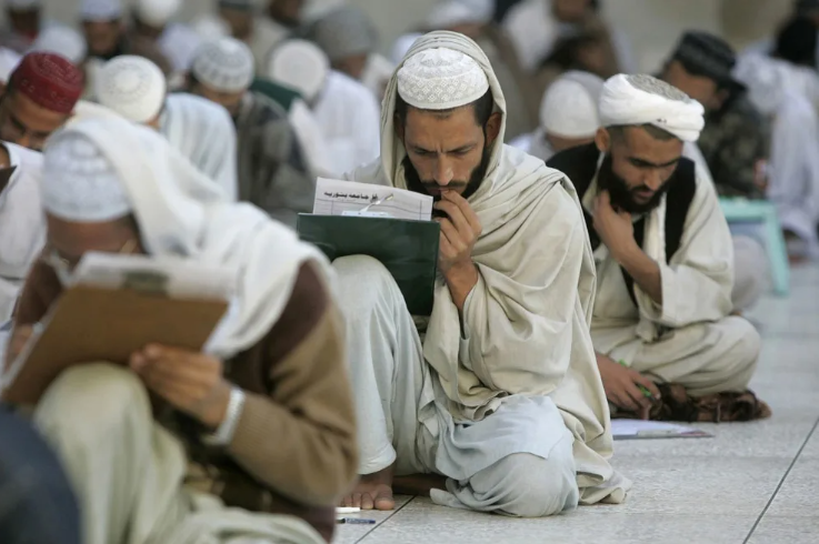 Источник- Яндекс