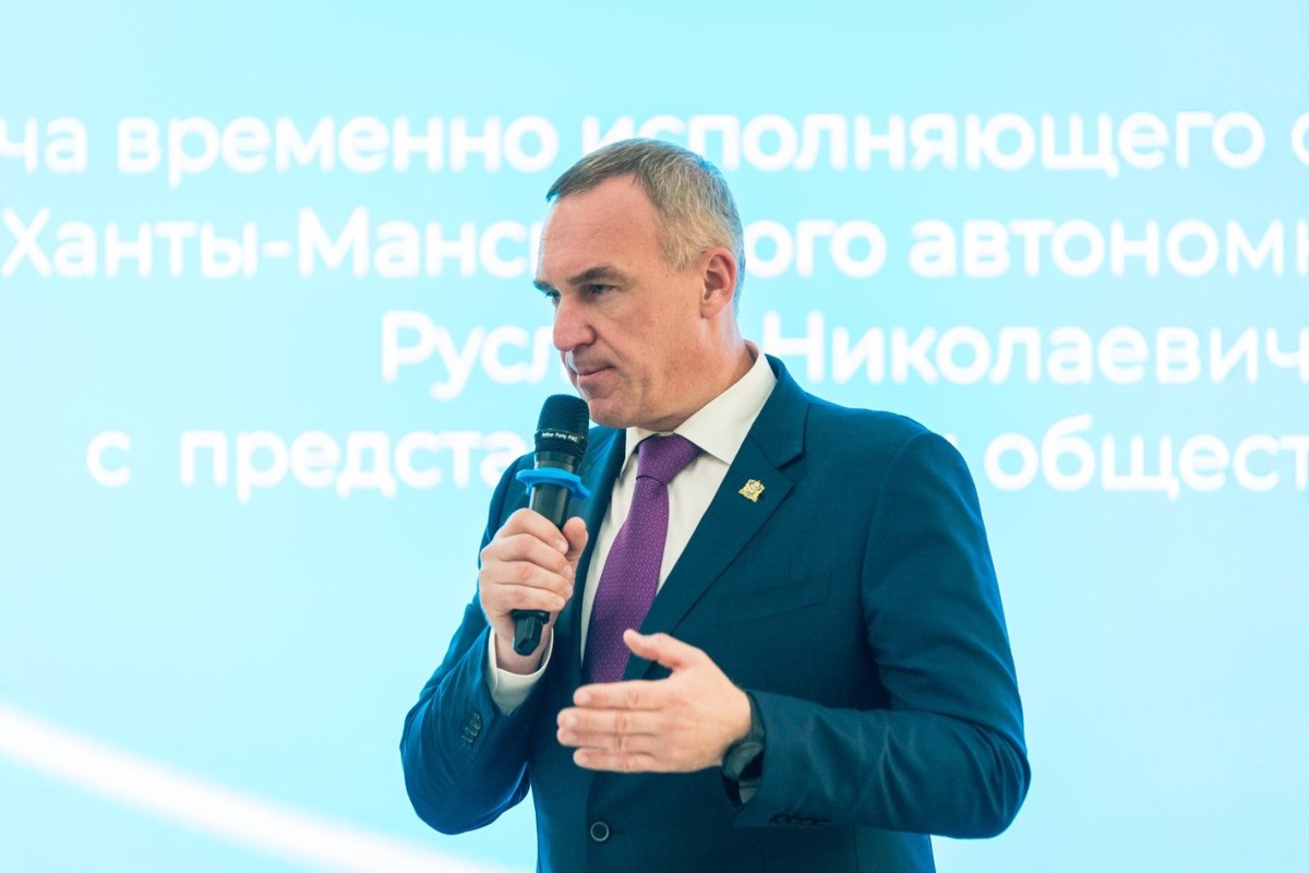    В ходе встречи с Русланом Кухаруком жители Горноправдинска поднимают острые вопросы