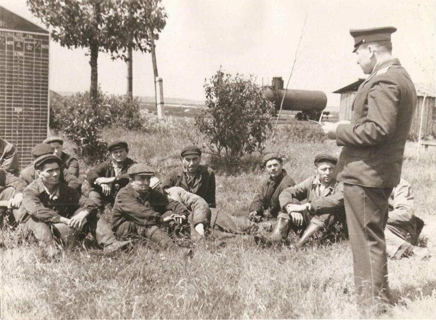 %name El Tren Perdido del Tiempo: La Historia Locomotora Soviética que desapareció y reapareció misteriosamente