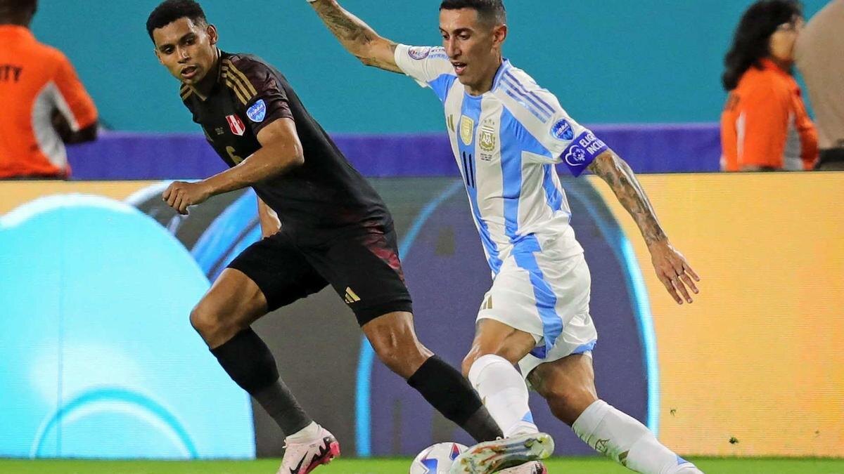    Матч Аргентина - Перу:CopaAmerica.com