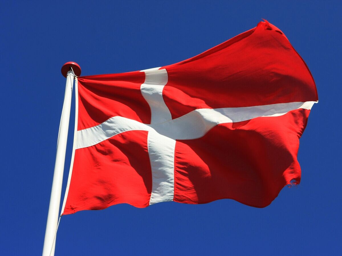    Флаг Дании© Fotolia / uhotti