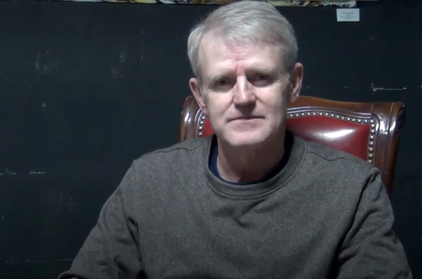 30.05. 2024 Олег Судаков (Манагер) Видеоинтервью для Машбюро. Новосибирск. Арт-пространство «Цоколь». Скриншот видео