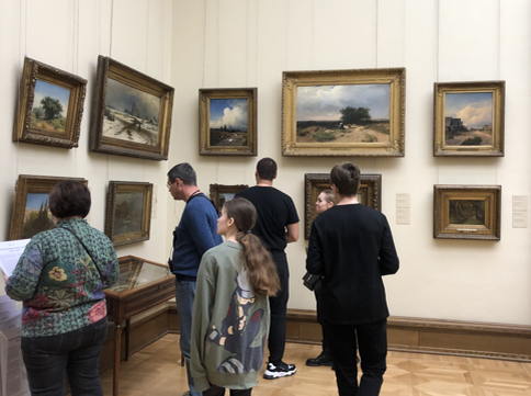 Третьяковская галерея. Зал произведений Алексея Саврасова