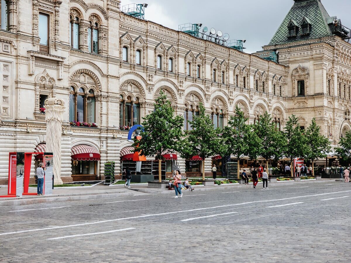    Экспозиция© Фото : пресс-службой ГУМ-Red-Line/Дмитрий Чунтул