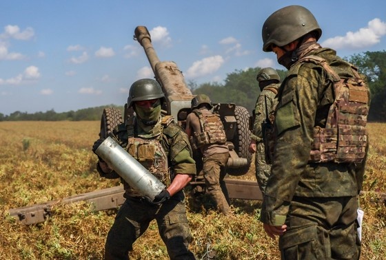    Военнослужащие ВС РФ