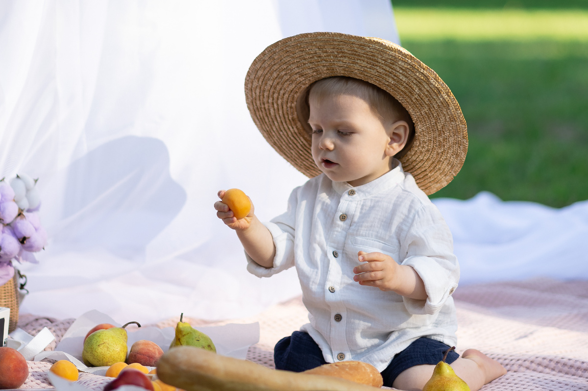 фотосессия с маленьким ребенком "Пикник"