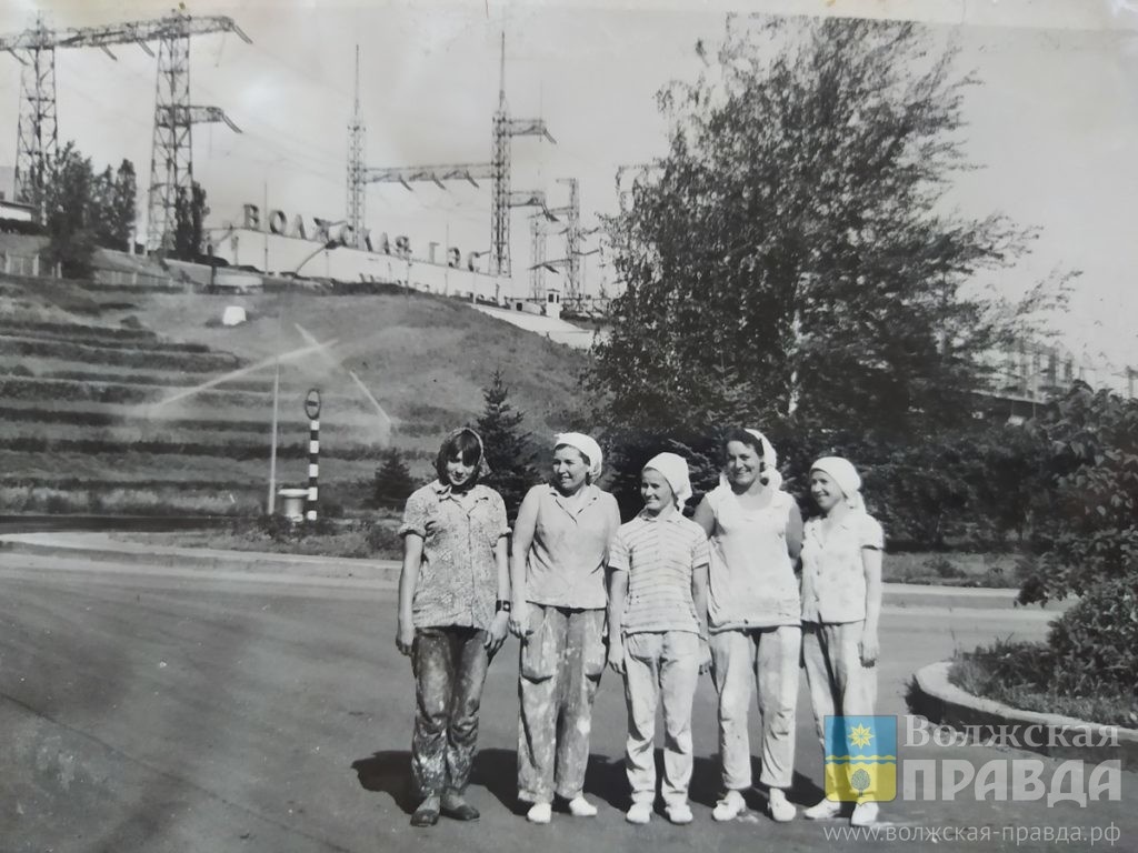 Дважды была в Москве и оба раза — в Кремле: первостроитель Волжского  Валентина Тюнина рассказала, как получала Госпремию СССР | Волжская правда  | Дзен