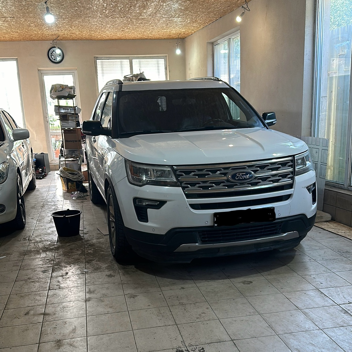 Ford Explorer 5 Чтение пробега в блоках управления.