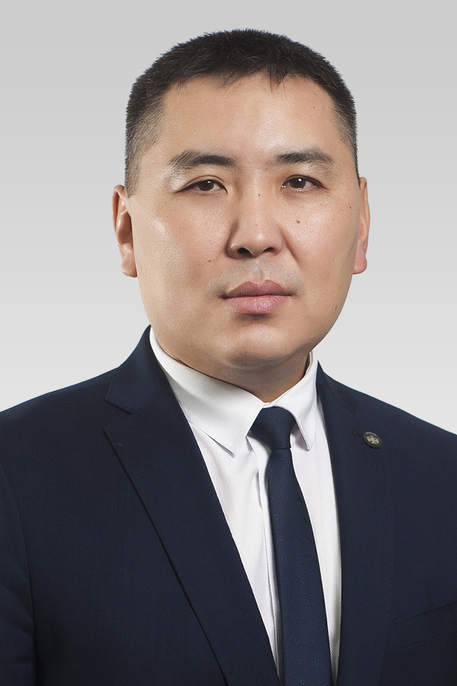 Тамир Монгуш: «Жители нашей республики оформили три с половиной тысячи ипотечных жилищных кредита почти на 10 миллиардов рублей»)