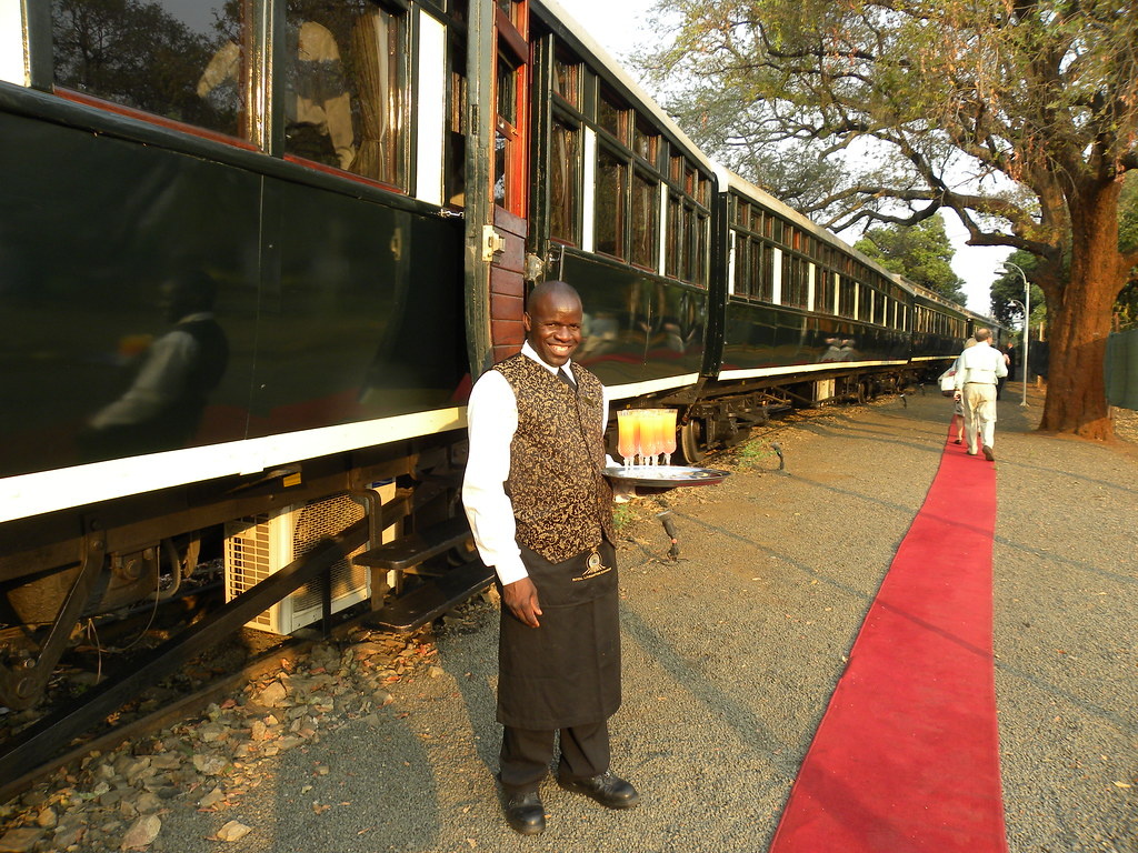 Royal Livingstone Express 