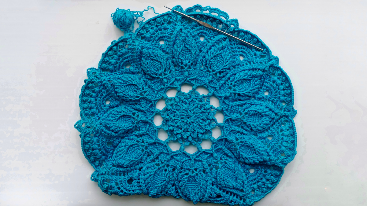 рельефная салфетка МинЮнГи, дизайнер Наталья Лапшина 