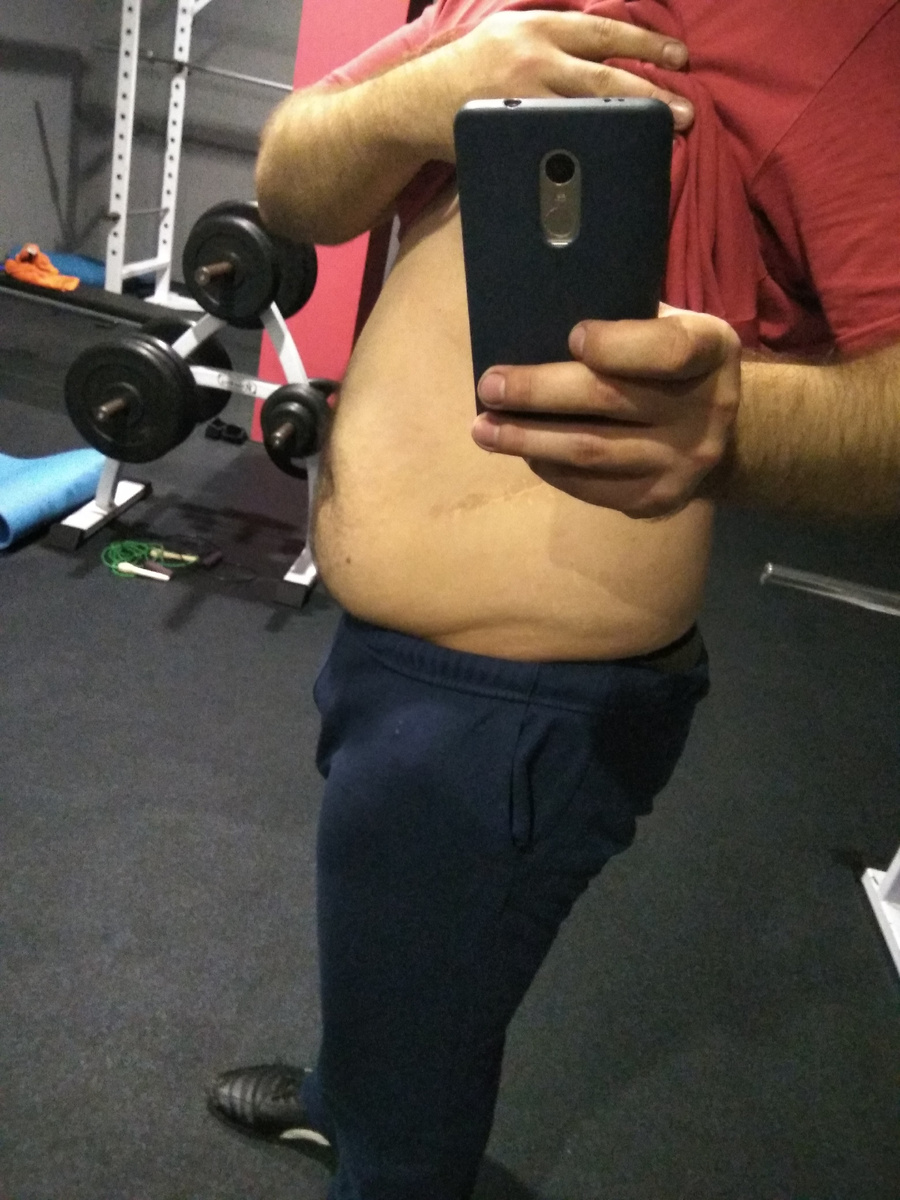 Со стороны сейчас смотрю, вроде не так и хреново, но ощущения в моменте и в зеркале - отстой. Всё же фото не до конца передают реальность. 