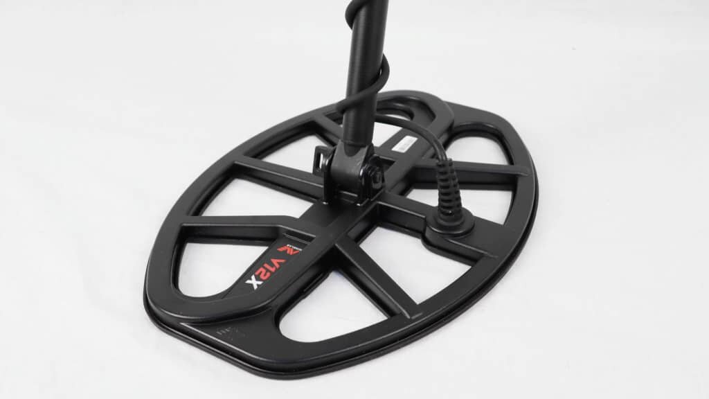 Стандартная катушка размером 9x12" дает оптимальную глубину и отличное разделение целей