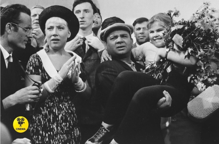 "Тридцать три" (1965).