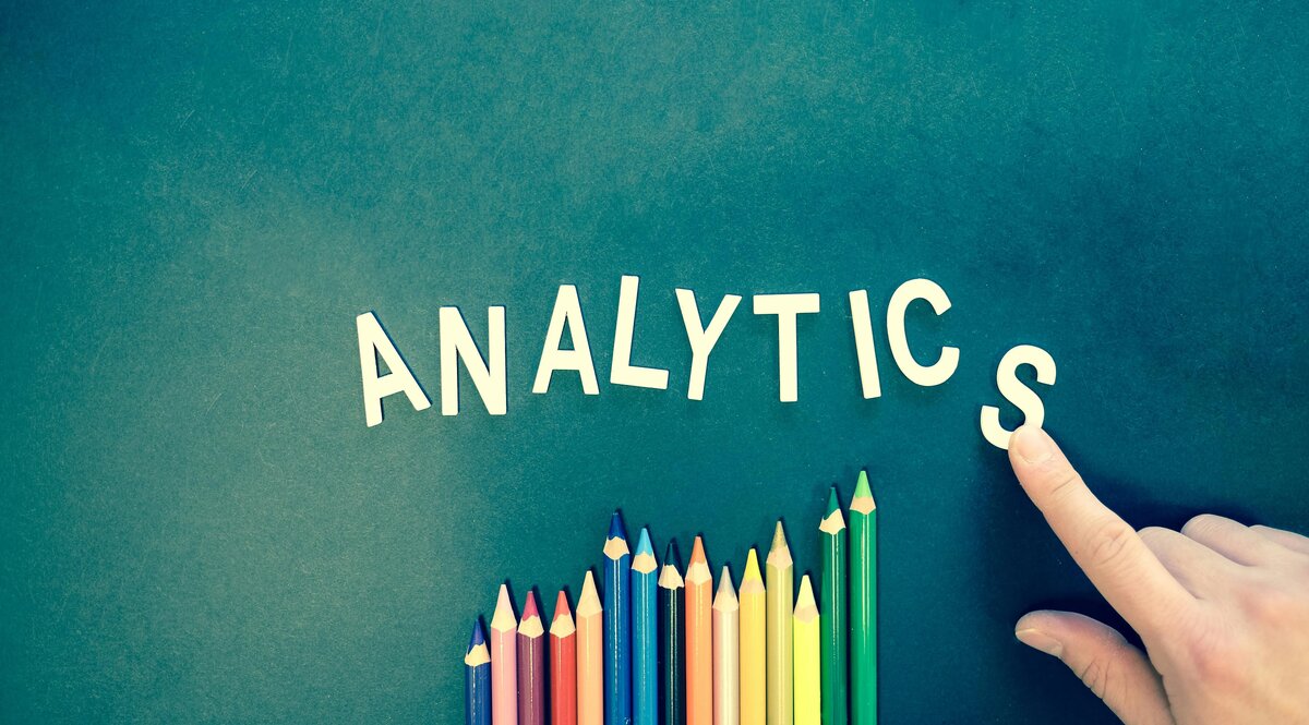 SEO analytics Фото: Pexels Select an Image