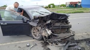  📷    Пьяный водитель чуть не угробил пассажира врезавшись в грузовик на трассе Оренбург-Орск Белов Михаил Александрович