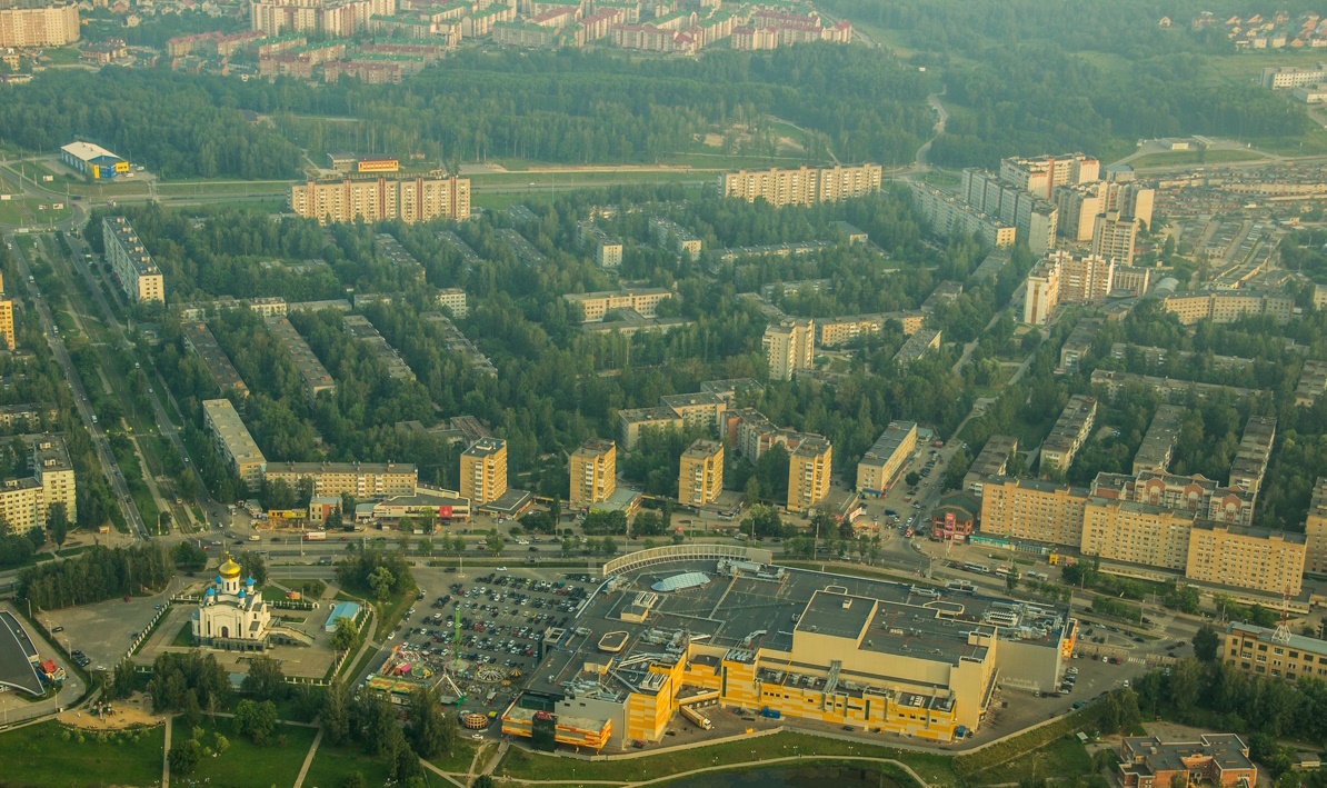 Если бы сюда упал метеорит, неужели его бы не нашли?
Источник фото: https://keytown.me/wp-content/uploads/2016/08/36.jpg