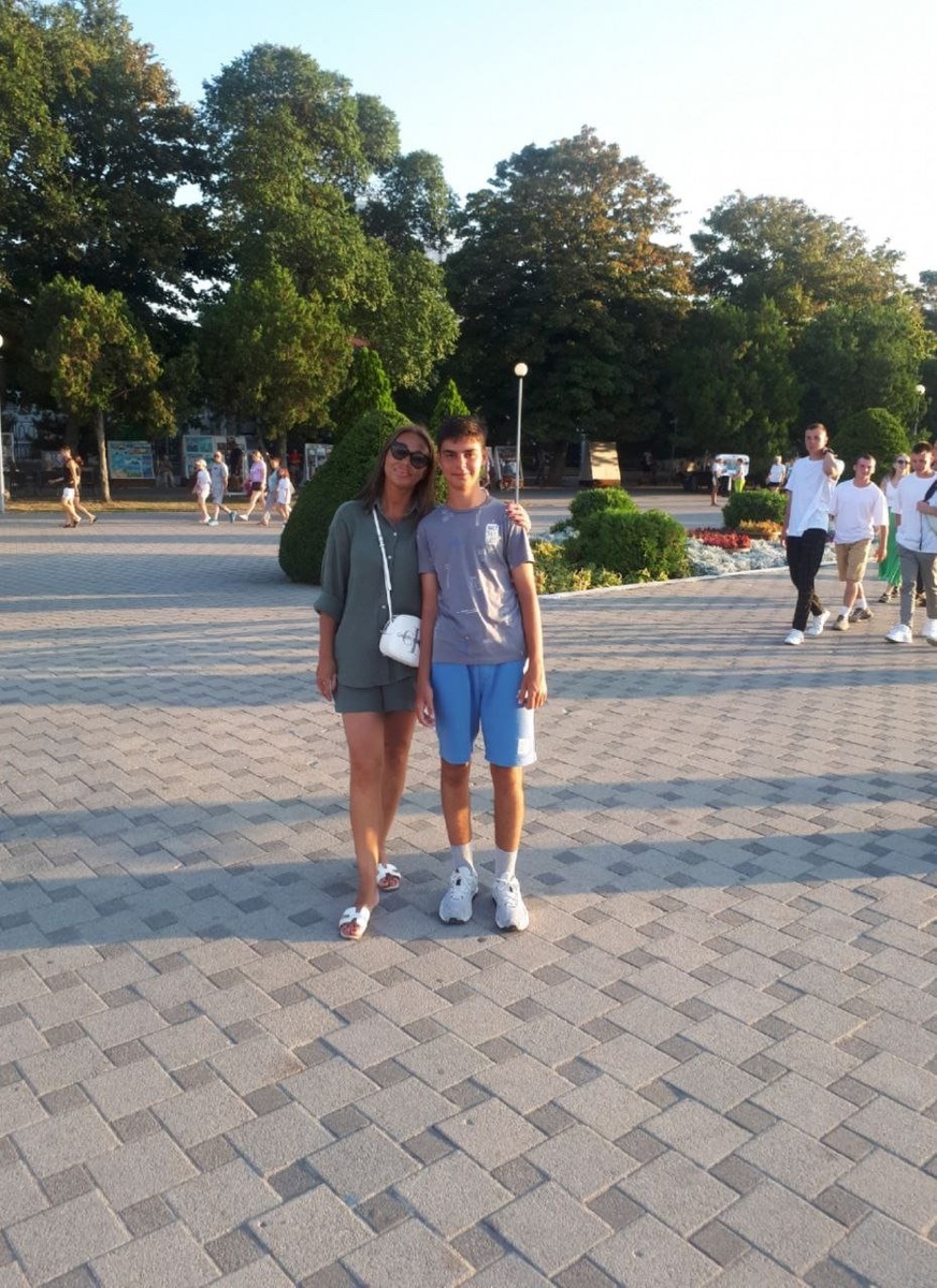 Арсений Турбин с мамой Ириной. Фото из семейного архива