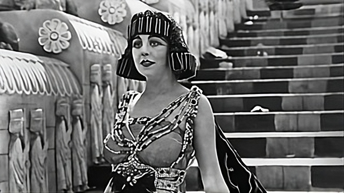 "Нетерпимость" (1916).