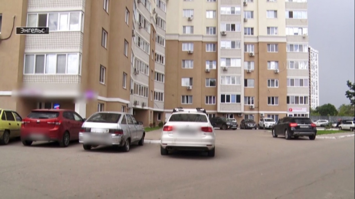    В Энгельсе признали проблему парковок и хотят ее решить: заявление депутатовНовости Саратова и области – Сетевое издание «Репортер64»
