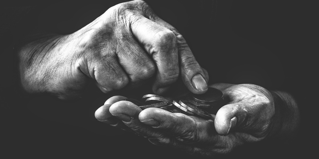 Скрытая бедность: Почему реальность хуже официальных цифр