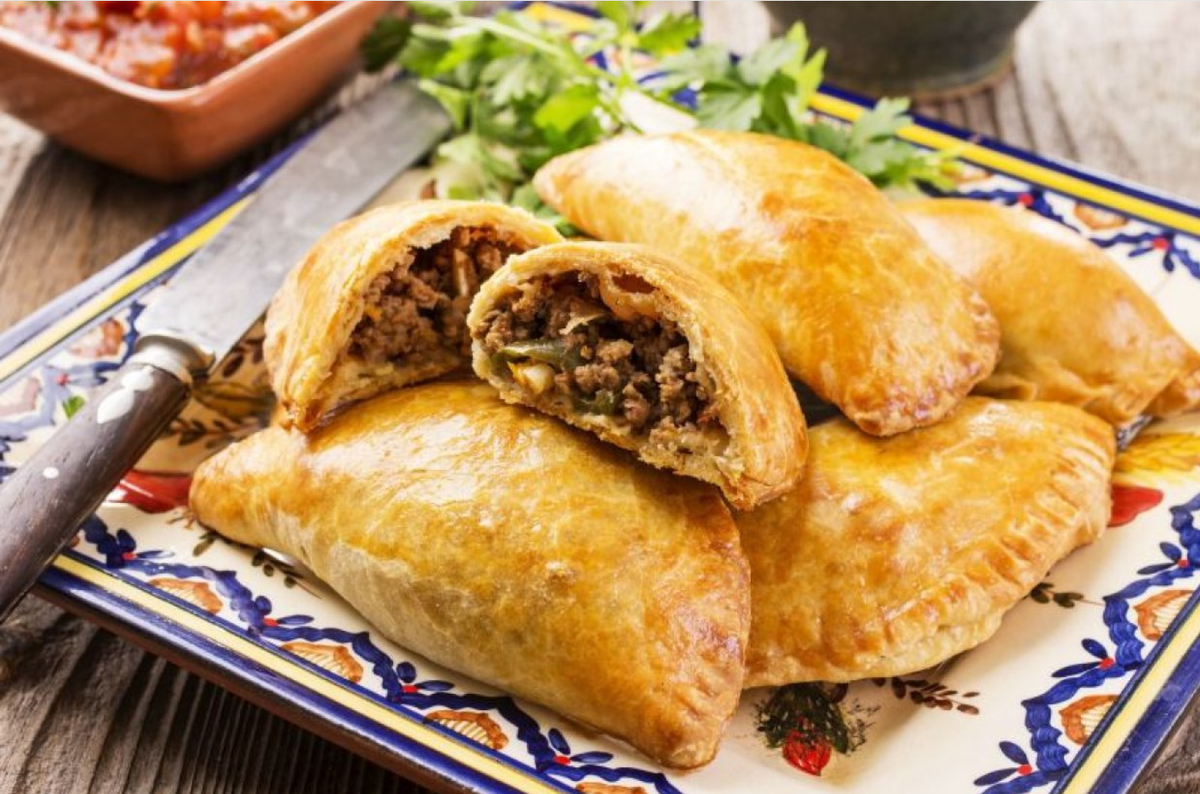 Несмотря на то, что эмпанадас появились не в Аргентине, местные жители считают их своим национальным блюдом. Фото из открытых источников. 