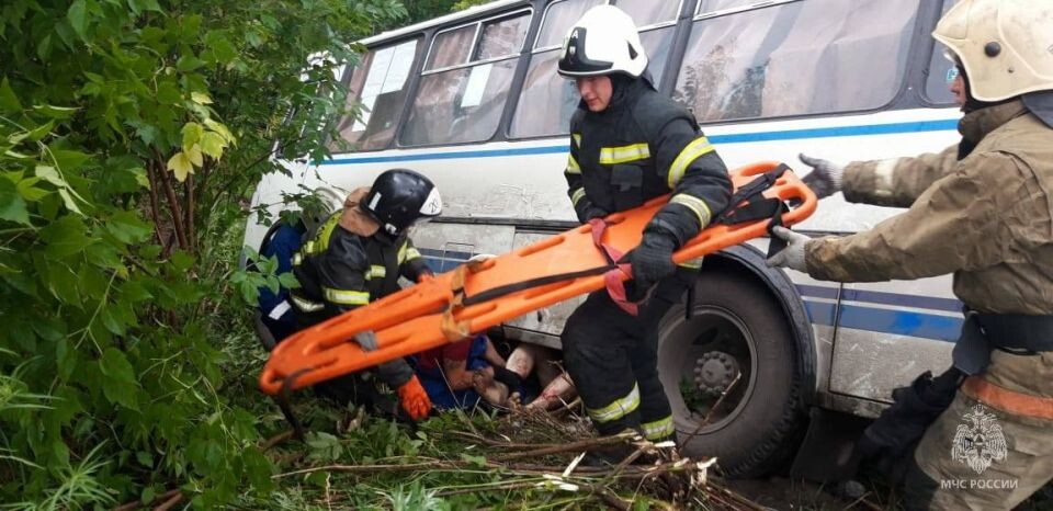    ДТП в Бийске. Источник: МЧС России