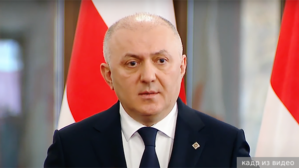     Фото: кадр из видео   
 Текст: Дмитрий Александров ,   
Тбилиси