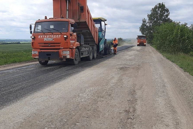    В Советском районе ремонтируют трассу Советск - Лебяжье - Фокино