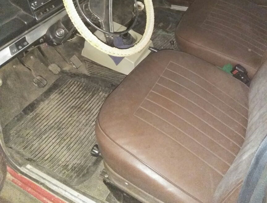 Решил не сажать семена растений, но могло бы прорасти.