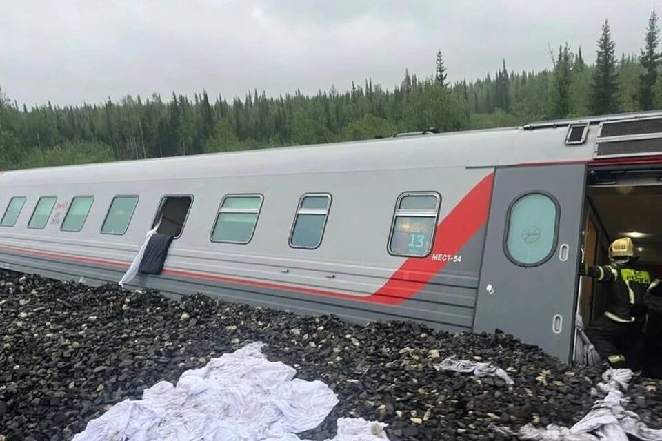    Жители потерпевшего крушение в Коми поезда рассказали о подробностях ЧП