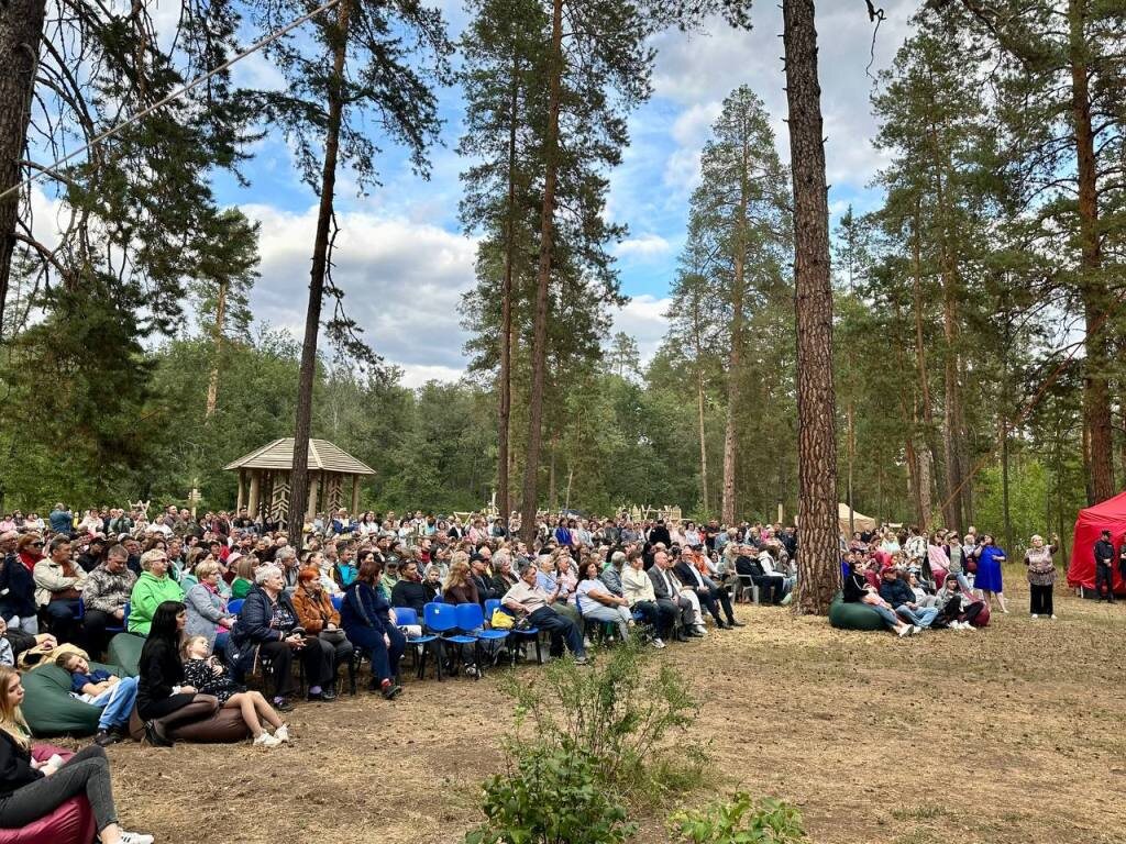    Межрегиональный фестиваль «Симфония бузулукского бора» собрал рекордные 5 тысяч зрителей Белов Михаил Александрович