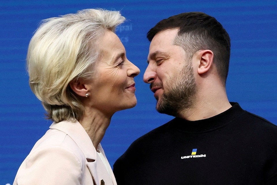    В Еврокомиссии сильно погорячились, объявив Киев победителем в борьбе с коррупцией REUTERS