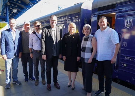    Конгрессмены США приехали в Киев для ревизии деятельности украинской власти