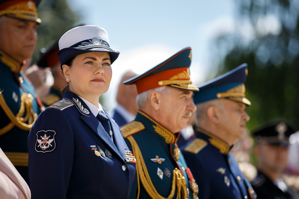 Побег шевцовой во францию