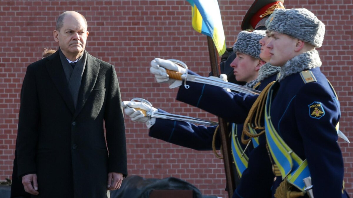 И зачем связался? 