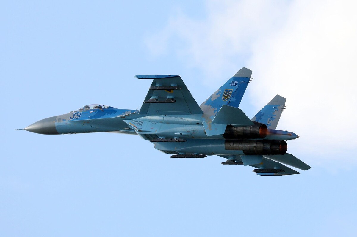    Су-27 ВВС Украины (сс) wallycacsabre