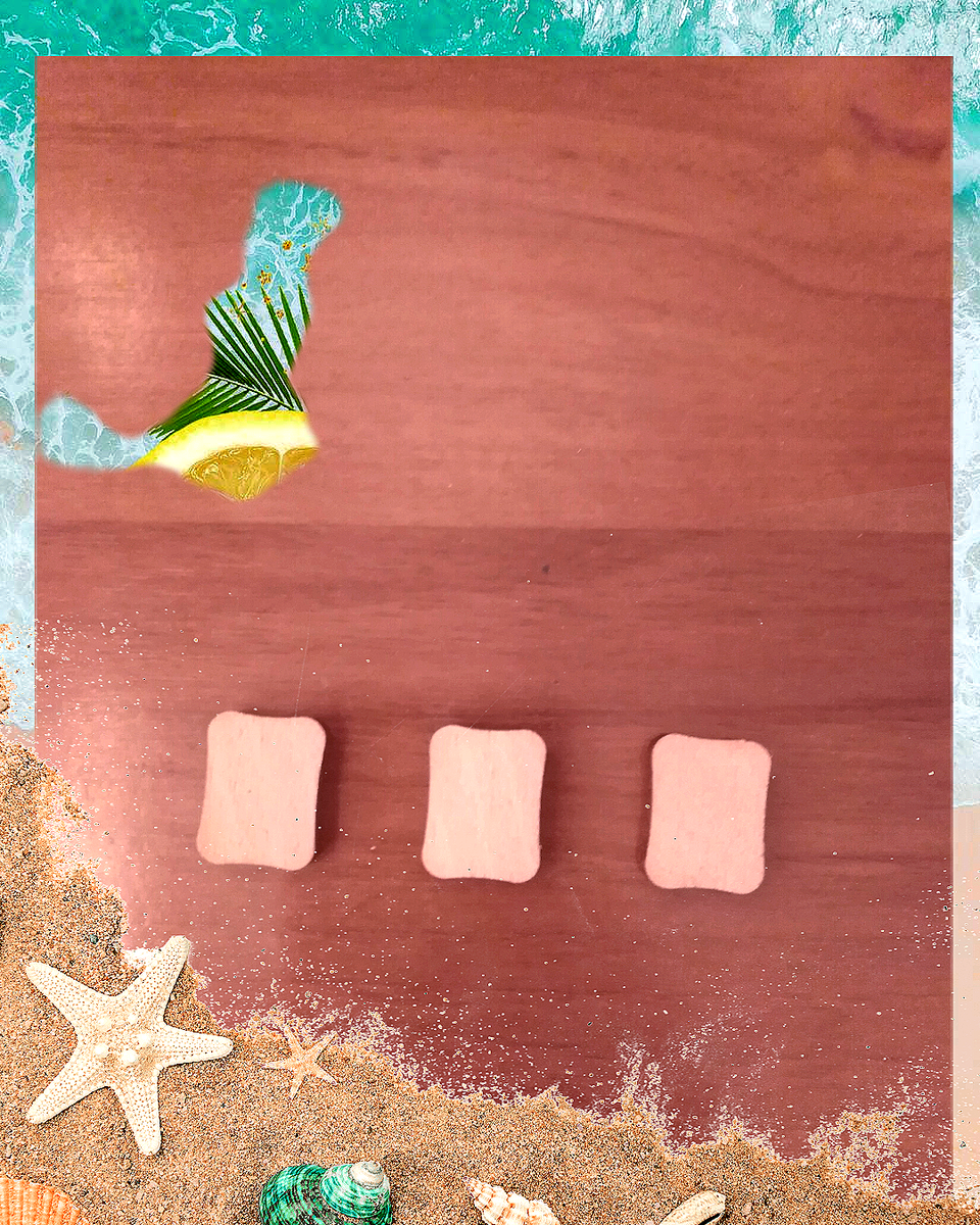 Фото 1. Выберите одну из трех рун. Фотоколлаж канала Таро Портал