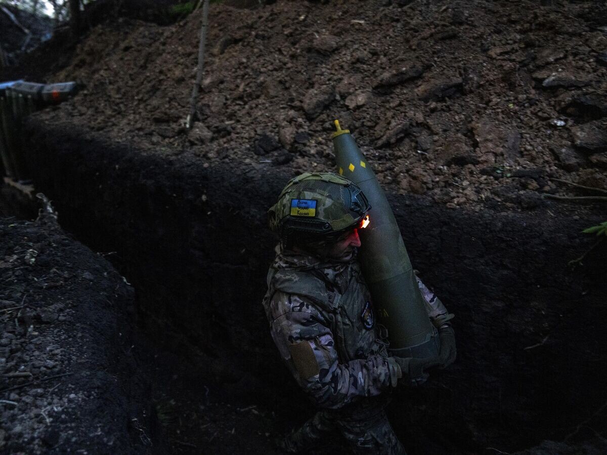    Украинский военнослужащий© AP Photo / Francisco Seco