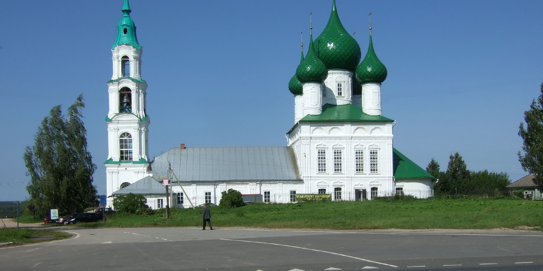 На пути из Ярославля в Кострому (часть VI). Храм Воскресения в Левашове, пример силы народного единства