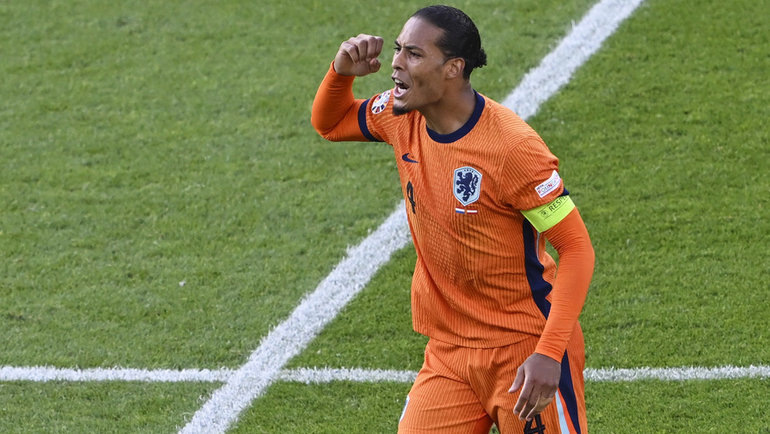    Виргил ван Дейк. Reuters