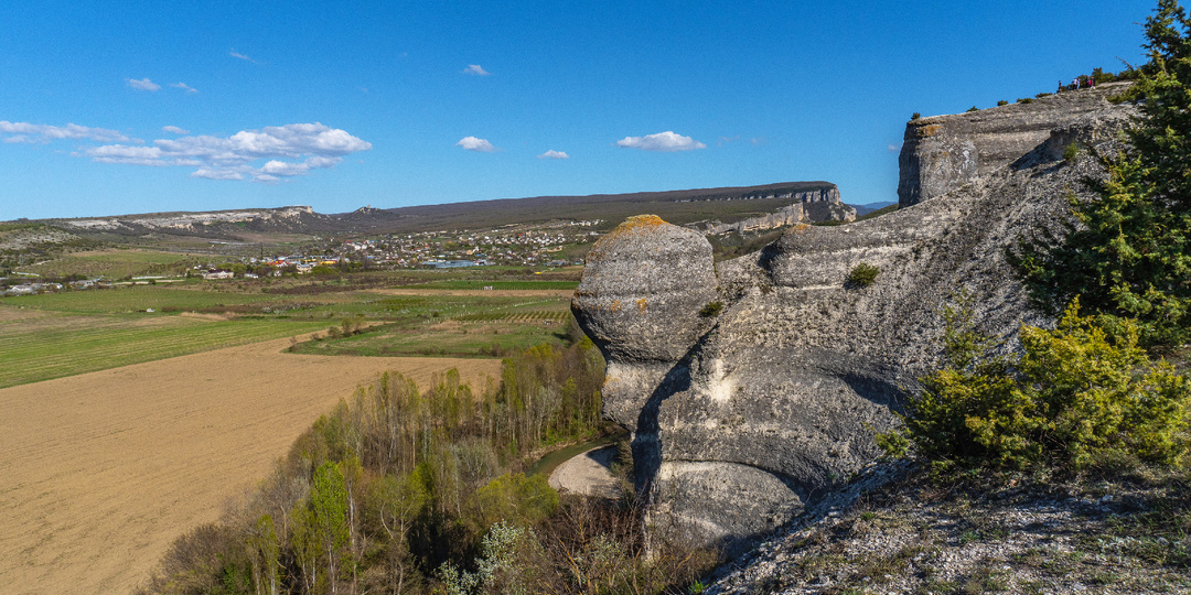 Гора "Крокодил" и затерянный мир, с.Красный Мак