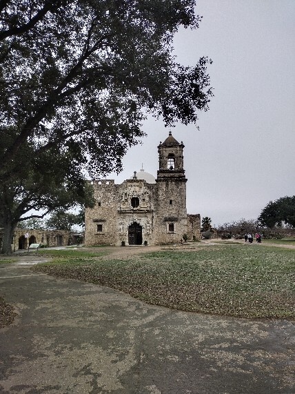 Национальный парк Миссии Сан-Антонио (San Antonio Missions National Park). Фото автора канала "Босиком по обочине"