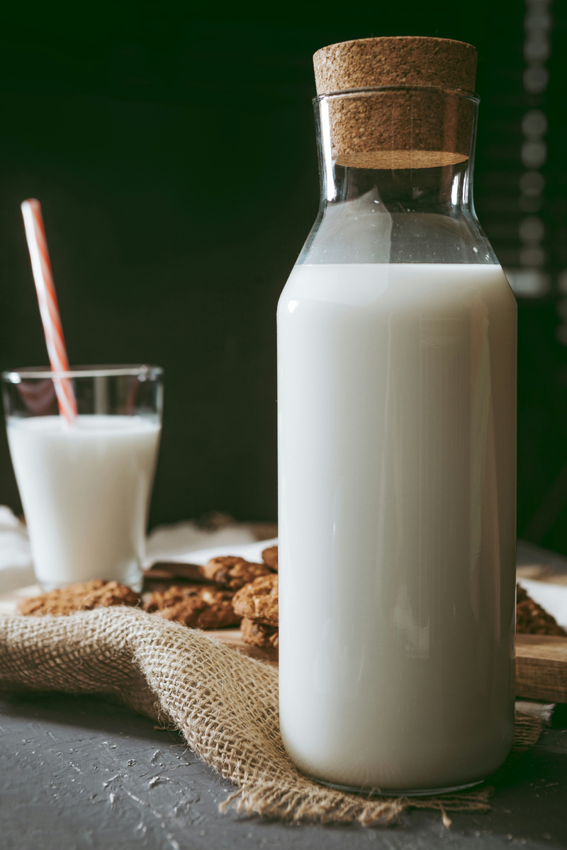 https://unsplash.com/s/photos/milk