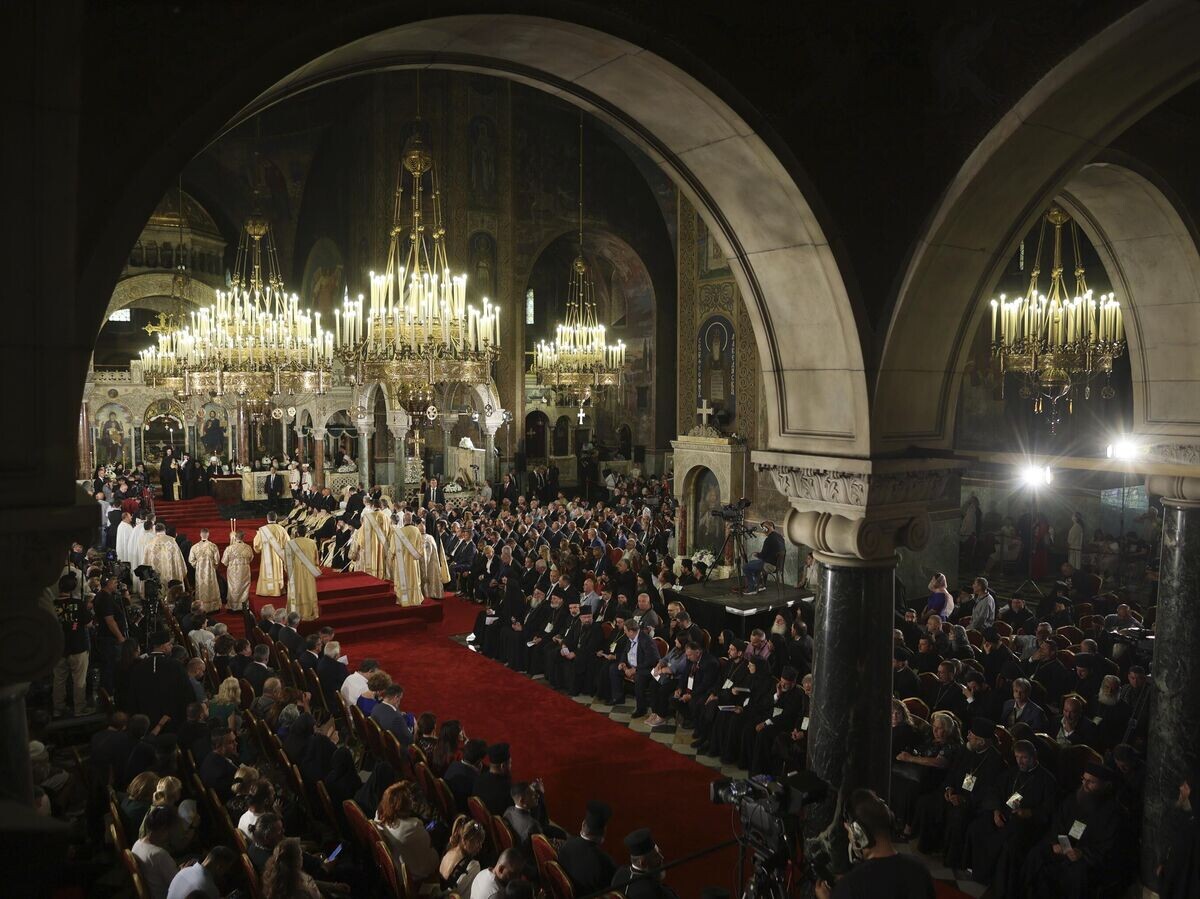    Церемония интронизации Патриарха Даниила© AP Photo / Valentina Petrova