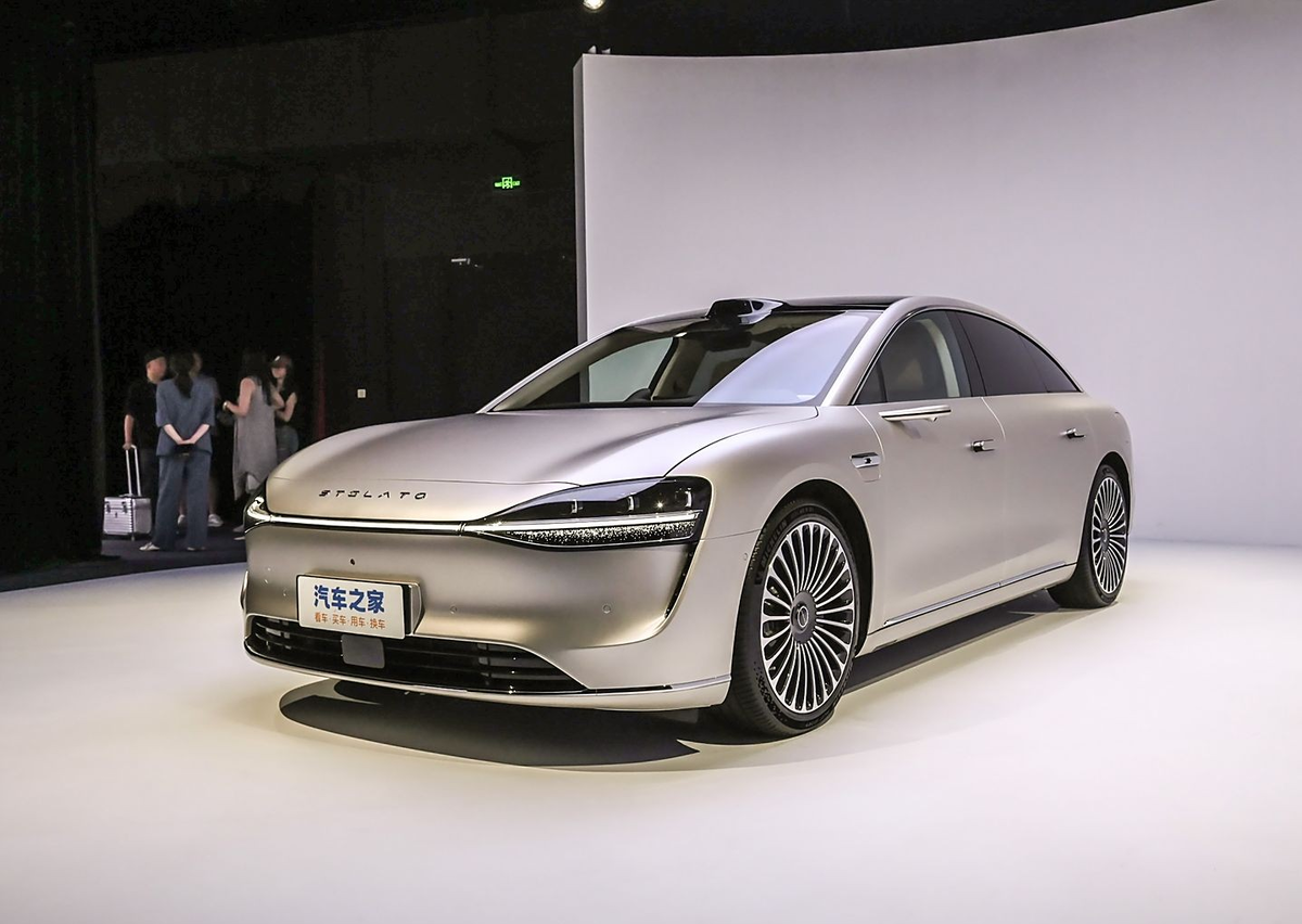 Stelato S9 на домашнем рынке представлен под названием Xiangjie S9 