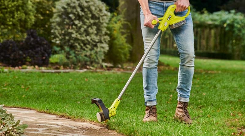 аккумуляторный триммер для травы